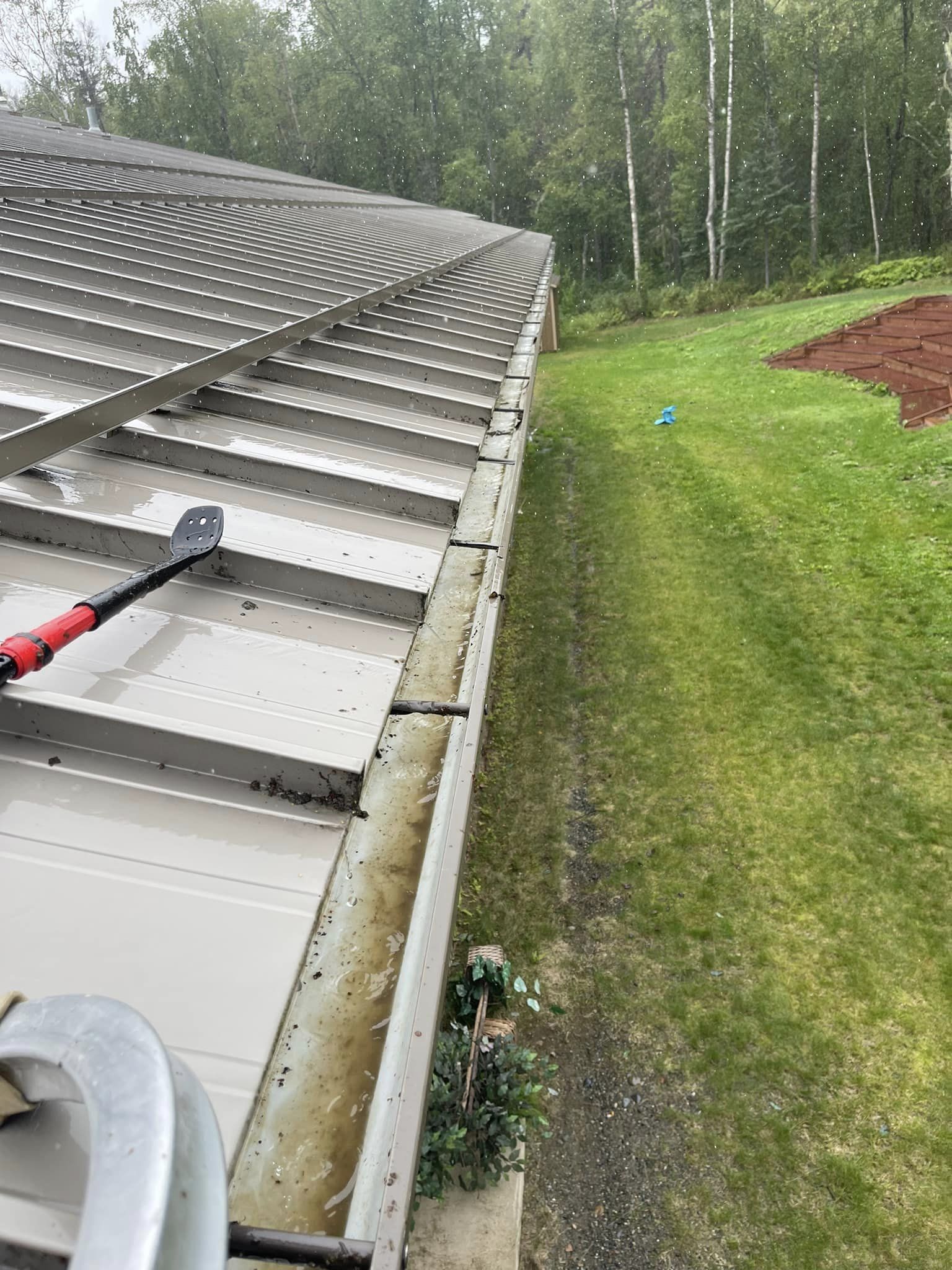 Roof Washing